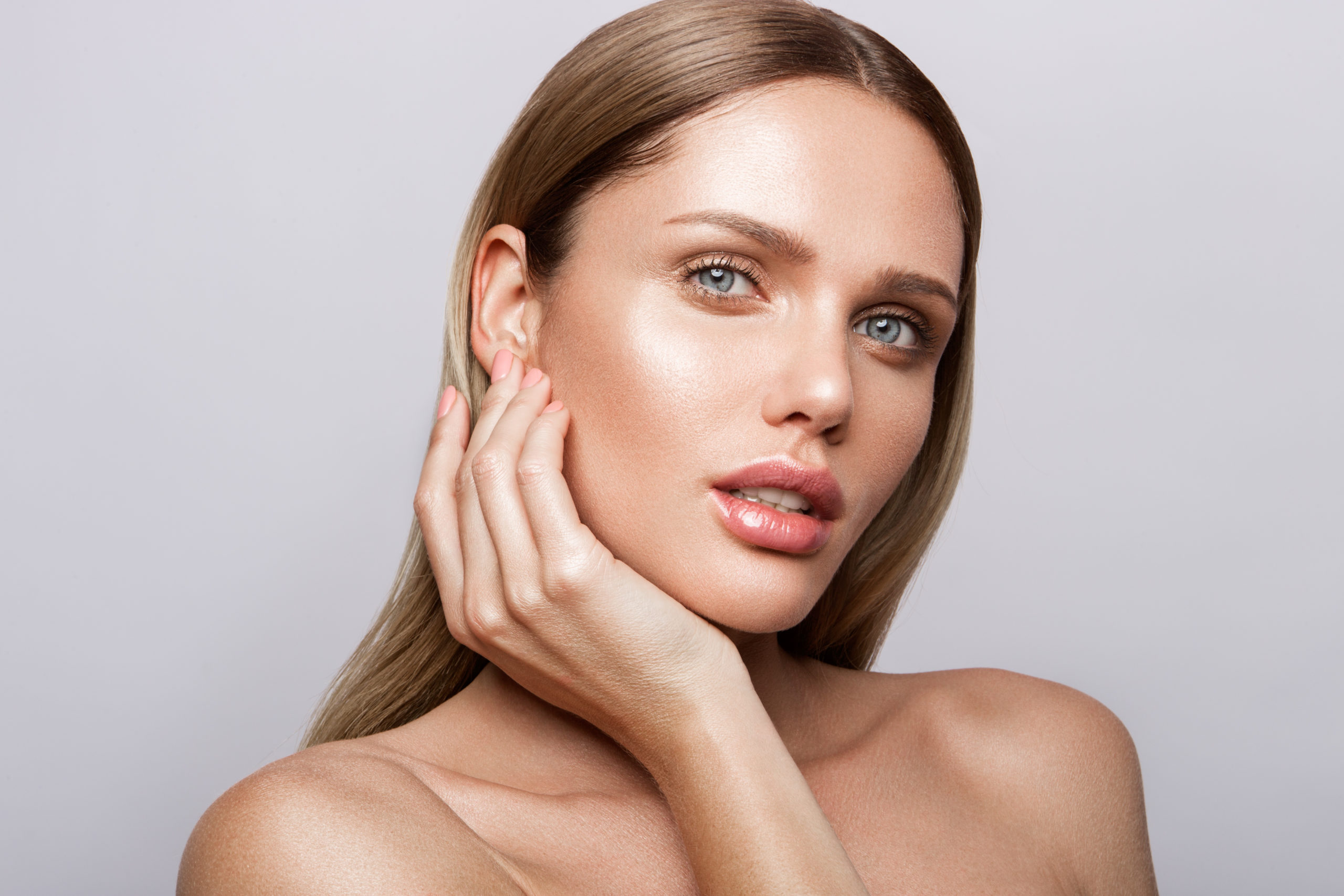 Blog 5 Beauty portrait of model with natural make-up